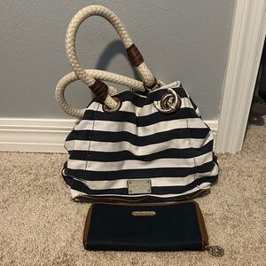 Michael Kors Striped Navy and White Tote Bag w/ Wallet-9